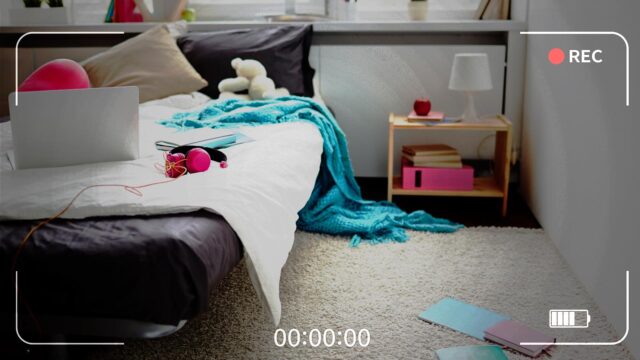Foto: Shutterstock / Pressmaster / Barnevakten. Bildet viser et barnerom gjennom et kamera.
