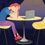 Foto: Shutterstock / Sasha Matbon. Bildet viser en person som er fortvilet ved siden av en datamaskin.